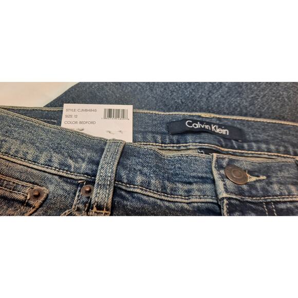 Calvin Klein Vintage Straight Leg Jeans, Size 12 New, w/tags - Picture 4 of 5